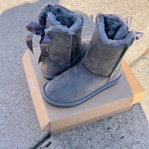 Girls Boots